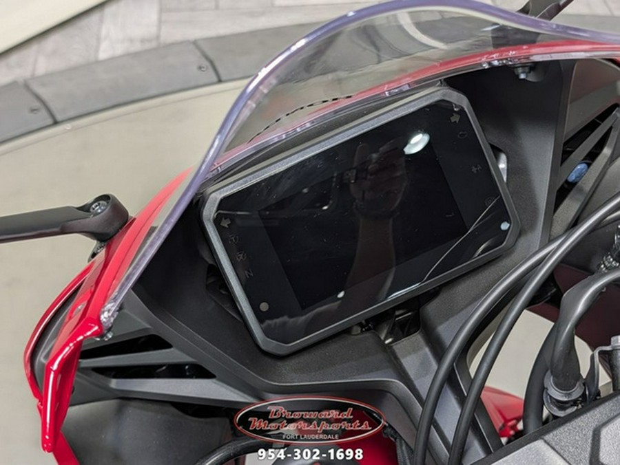 2026 Honda CBR650R E-Clutch