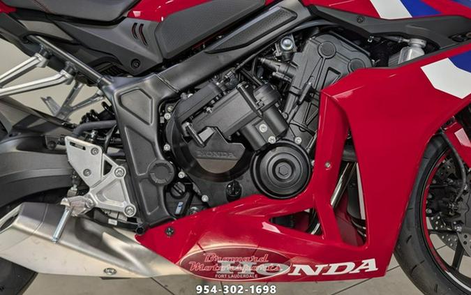 2026 Honda CBR650R E-Clutch