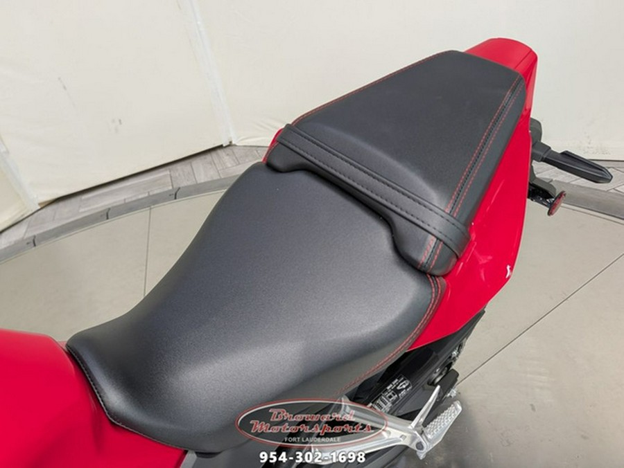 2026 Honda CBR650R E-Clutch