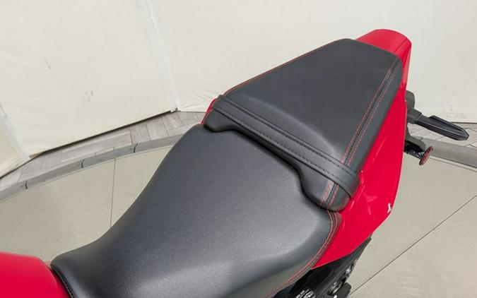 2026 Honda CBR650R E-Clutch