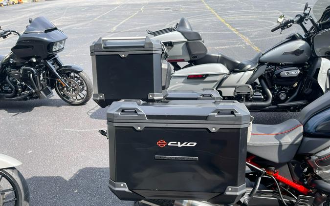 2025 Harley-Davidson CVO™ Pan America®
