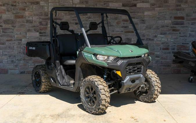 2024 Can-Am Defender DPS HD7 Tundra Green