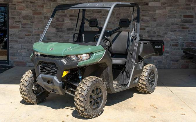 2024 Can-Am Defender DPS HD7 Tundra Green