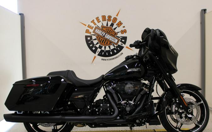 FLHX 2024 Street Glide®