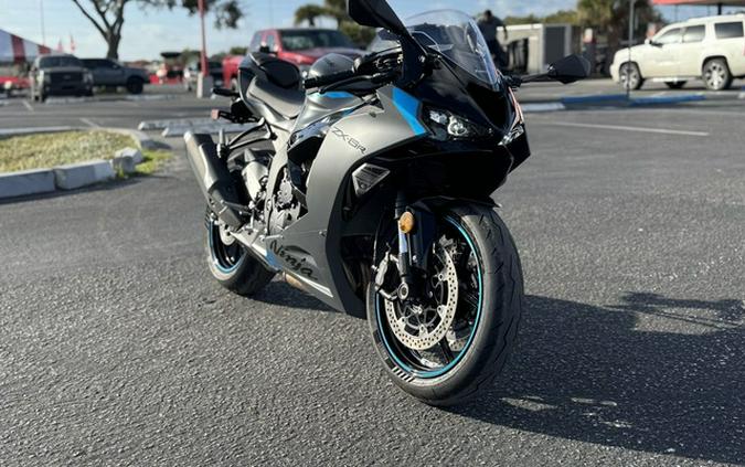 2025 Kawasaki Ninja ZX-6R