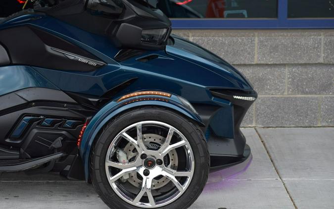 2020 Can-Am® Spyder® RT Limited Chrome