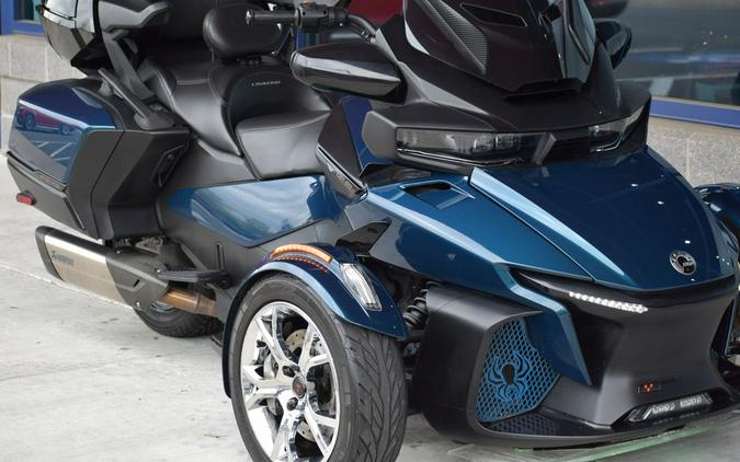 2020 Can-Am® Spyder® RT Limited Chrome