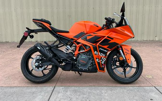 2023 KTM RC 390