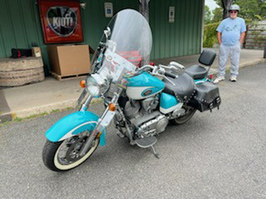 2003 Victory Standard Cruiser