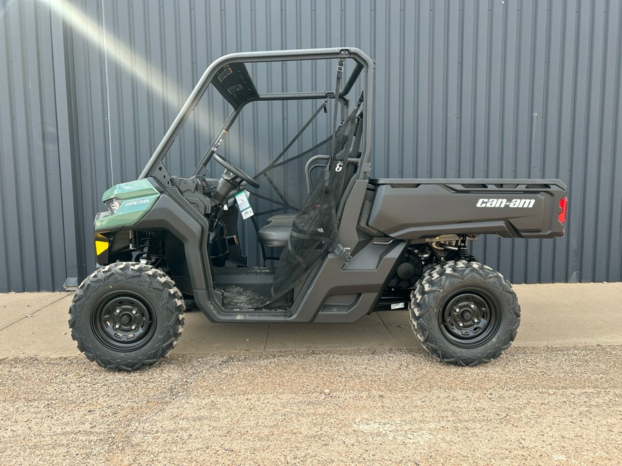 2026 Can-Am Defender HD7