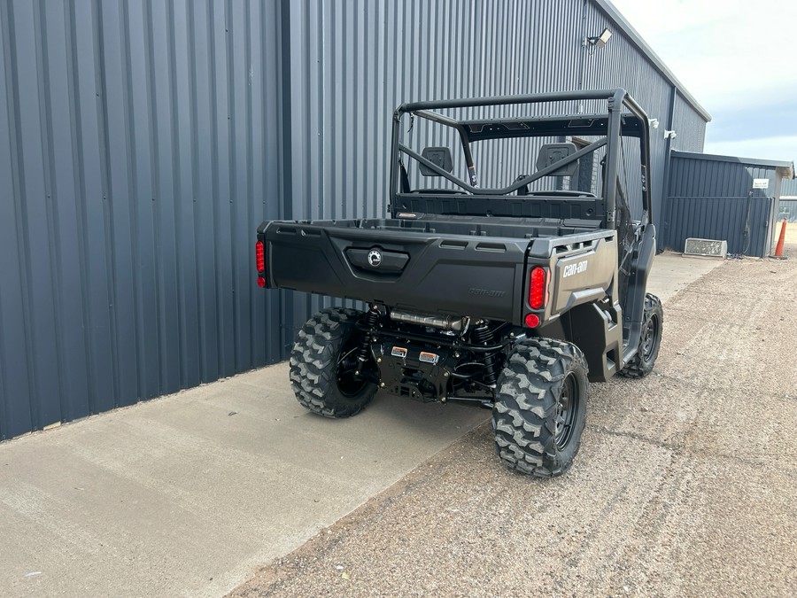 2026 Can-Am Defender HD7