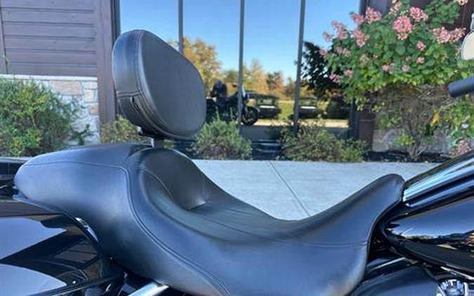 2016 Harley-Davidson Road King®