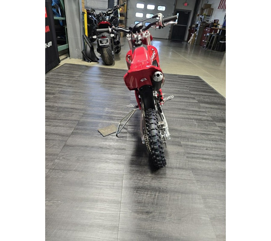 2027 GASGAS MC 50