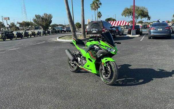 2023 Kawasaki Ninja 400 KRT Edition