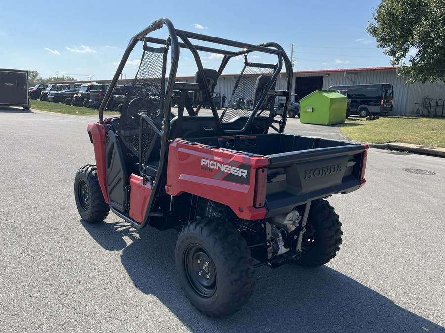 2026 HONDA PIONEER 520