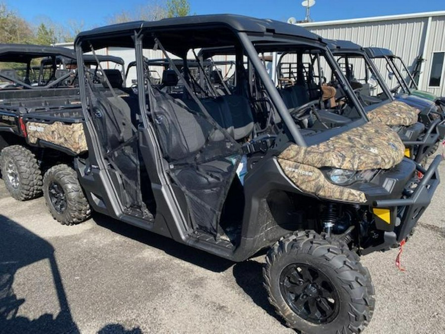 2023 Can-Am® Defender MAX XT HD10 Mossy Oak Break-Up Country Camo