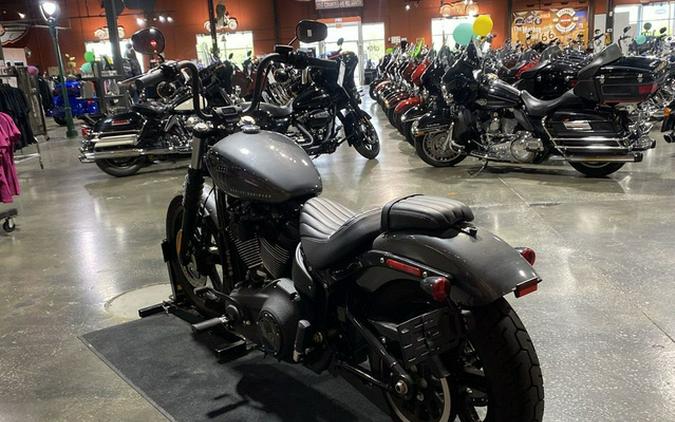 2022 Harley-Davidson Softail FXBBS - Street Bob 114