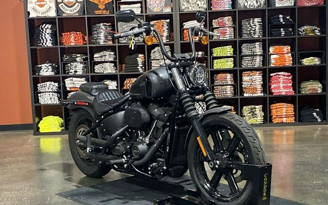 2021 Harley-Davidson Street Bob 114 Review (11 Fast Facts)