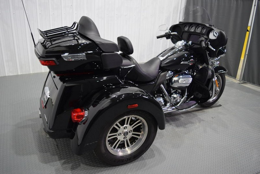 2022 Harley-Davidson® FLHTCUTG - Tri Glide® Ultra