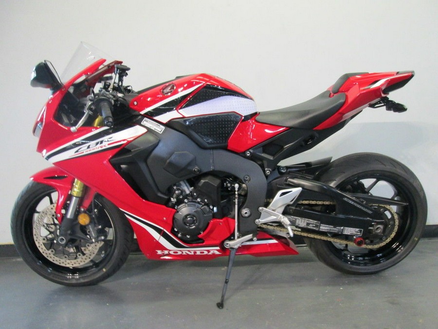 2021 Honda® CBR1000RR ABS