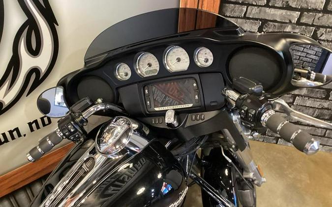 2018 Harley-Davidson® FLHX - Street Glide®