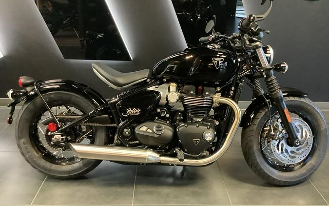 New 2026 Triumph BONNEVILLE BOBBER