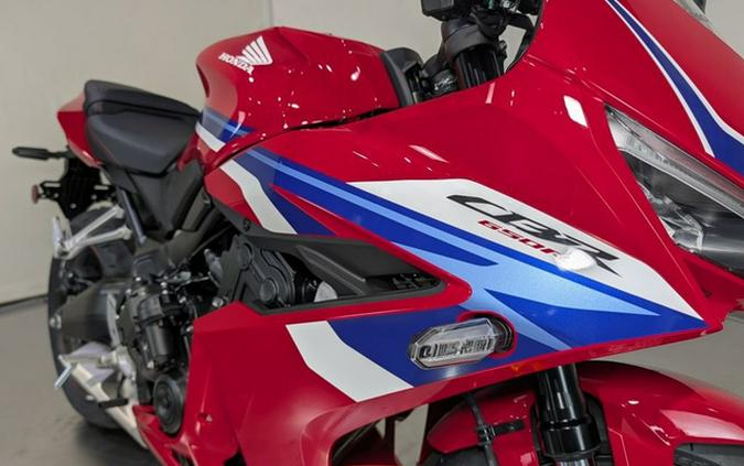 2026 Honda CBR650R E-Clutch