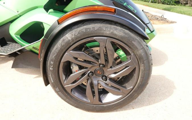 2013 Can-Am Spyder RS-S