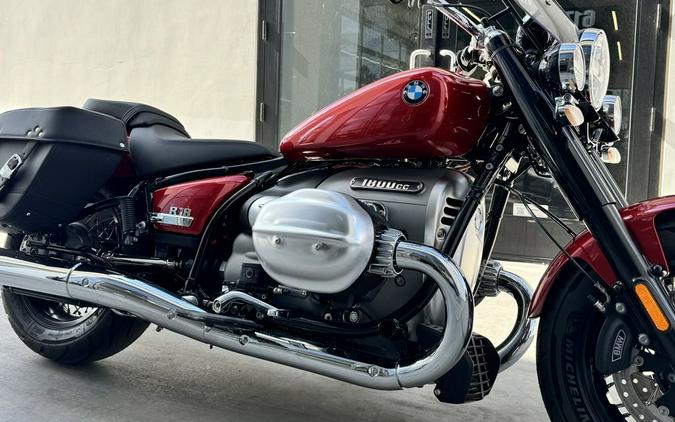 2022 BMW R 18 Classic Mars Red Metallic