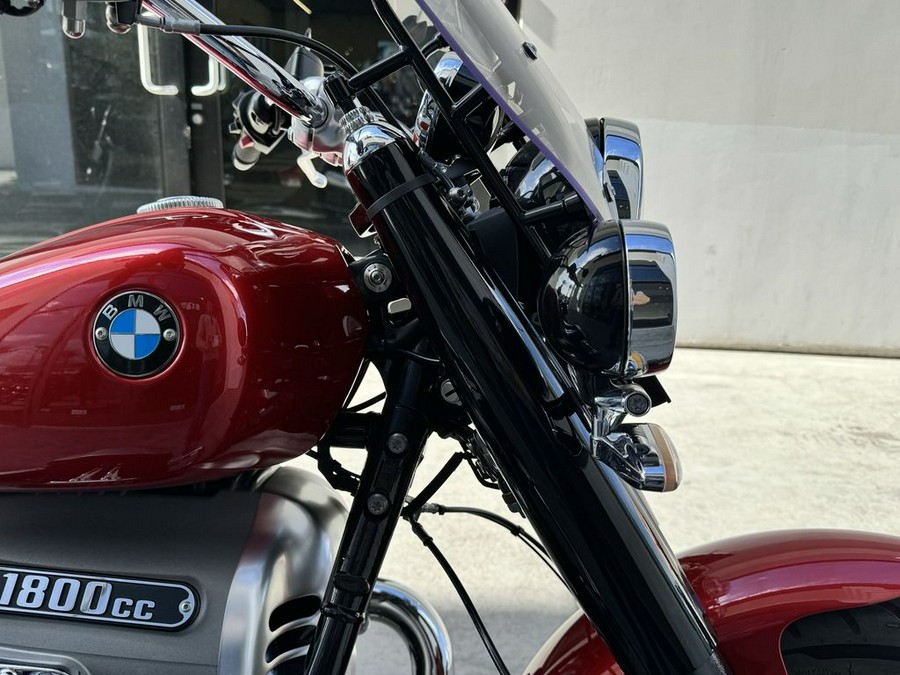 2022 BMW R 18 Classic Mars Red Metallic