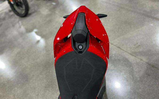 2025 Ducati PANIGALE V4 S