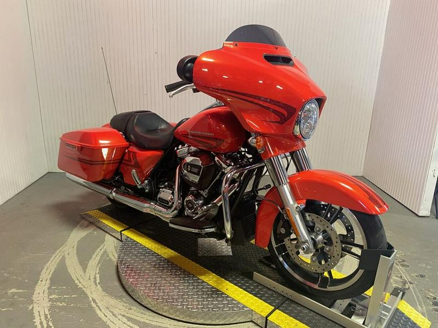 2017 Harley-Davidson® FLHXS - Street Glide® Special