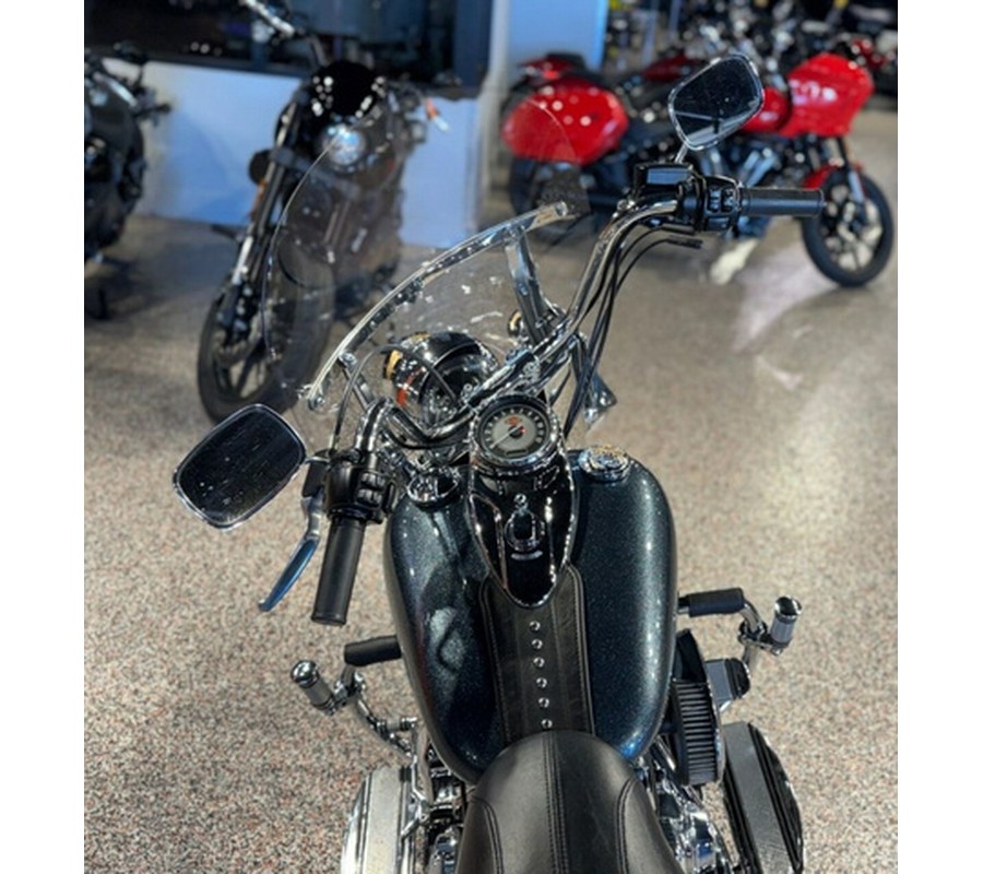 2015 Harley-Davidson Softail FLSTC - Heritage Classic