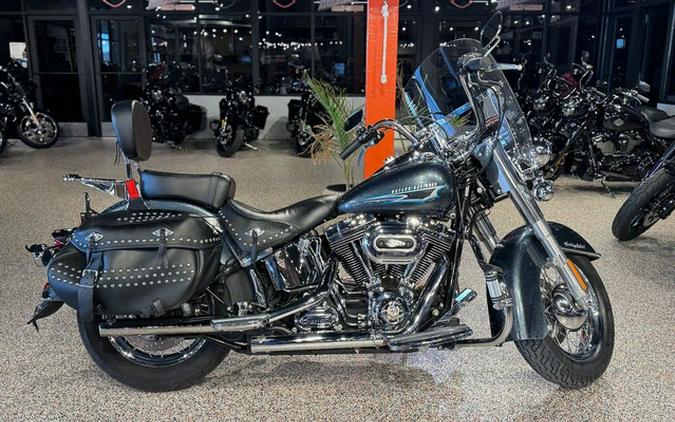 2015 Harley-Davidson Softail FLSTC - Heritage Classic