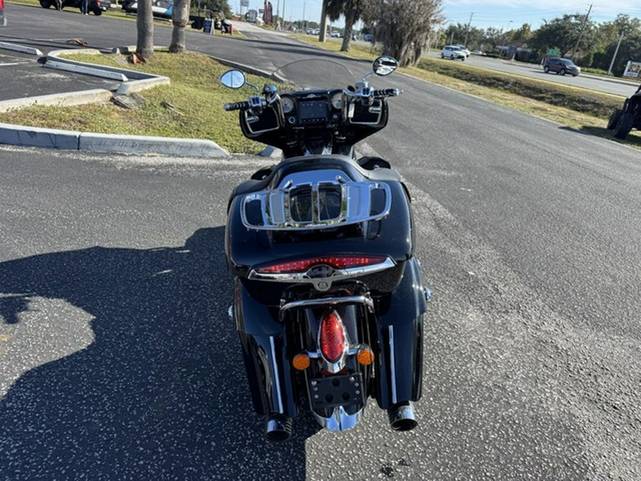 2021 Indian Roadmaster Thunder Black Pearl