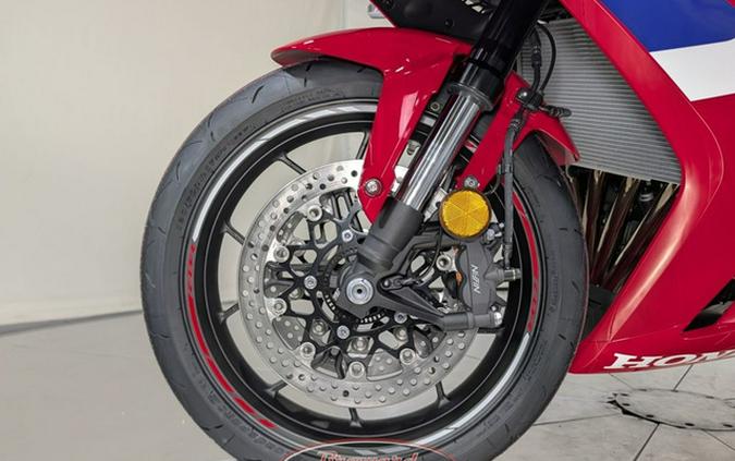 2026 Honda CBR650R E-Clutch