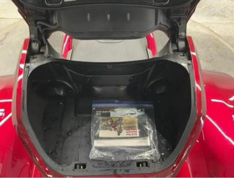 2018 Honda® GL1800D Goldwing Tour DCT (TRIKE)