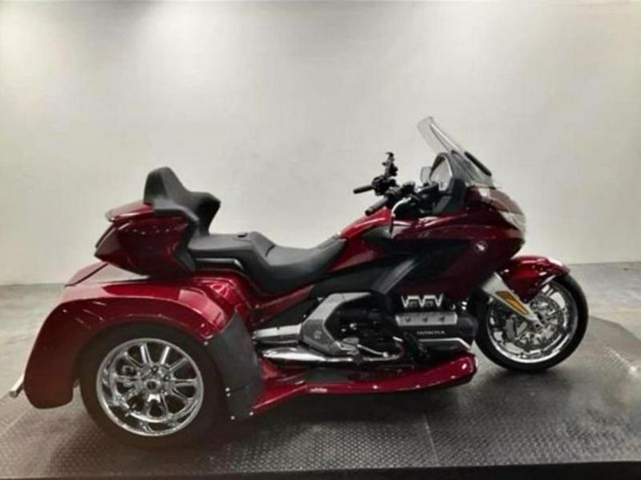 2018 Honda® GL1800D Goldwing Tour DCT (TRIKE)