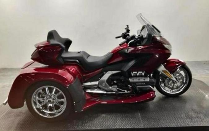 2018 Honda® GL1800D Goldwing Tour DCT (TRIKE)