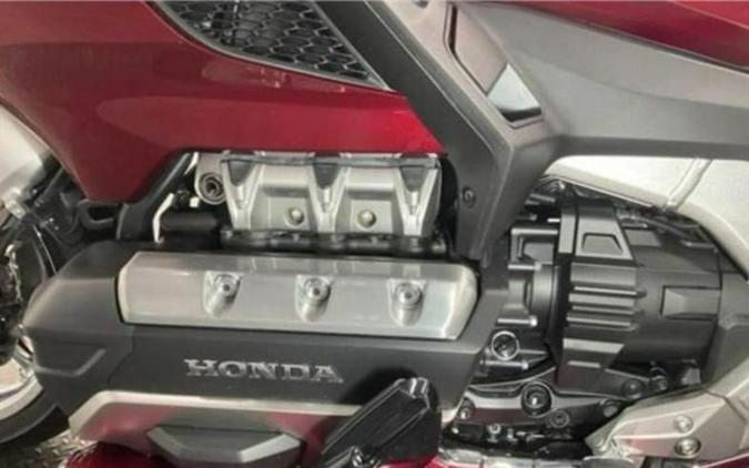 2018 Honda® GL1800D Goldwing Tour DCT (TRIKE)