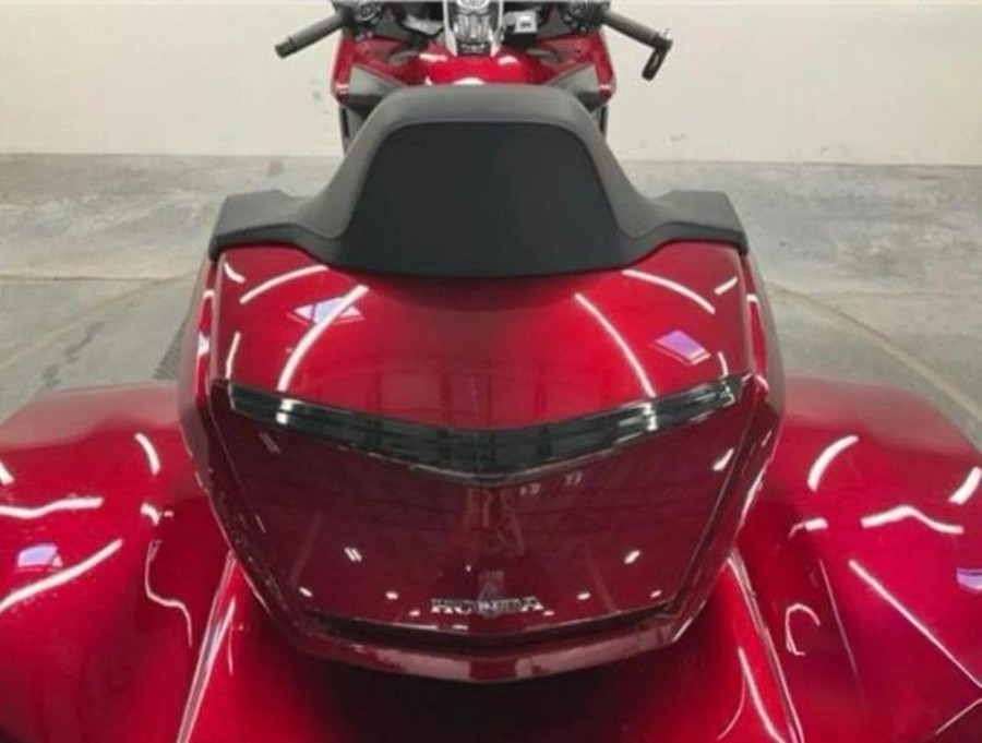 2018 Honda® GL1800D Goldwing Tour DCT (TRIKE)