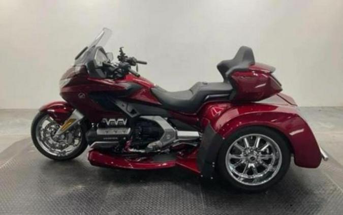 2018 Honda® GL1800D Goldwing Tour DCT (TRIKE)