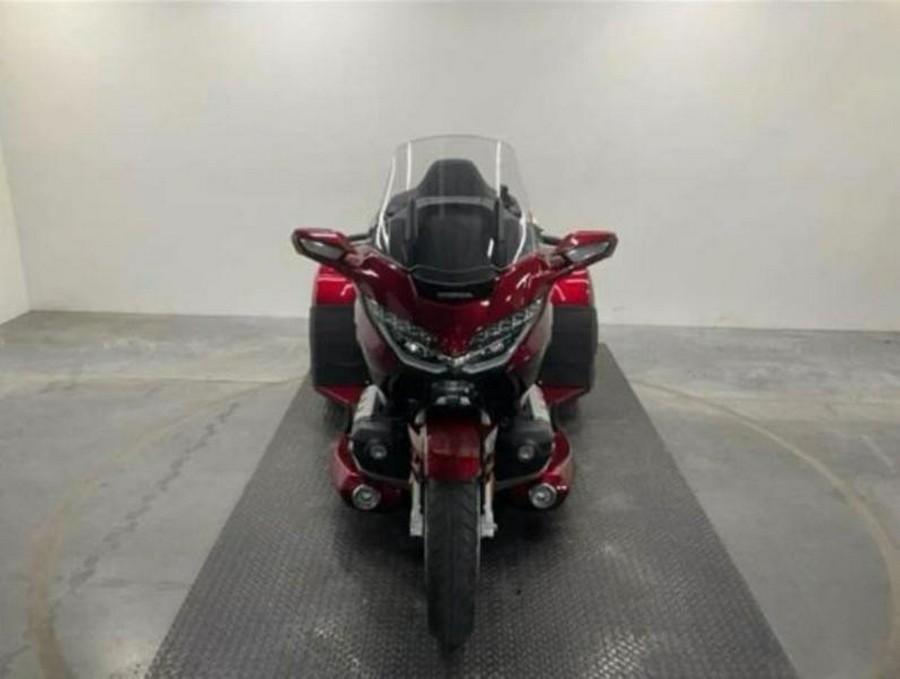 2018 Honda® GL1800D Goldwing Tour DCT (TRIKE)