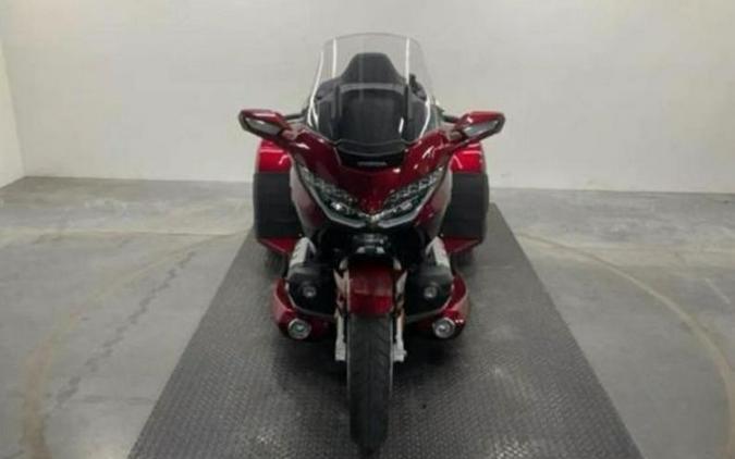 2018 Honda® GL1800D Goldwing Tour DCT (TRIKE)