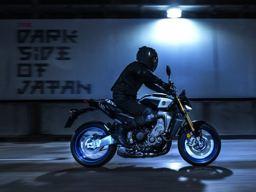 2025 Yamaha MT-09 SP