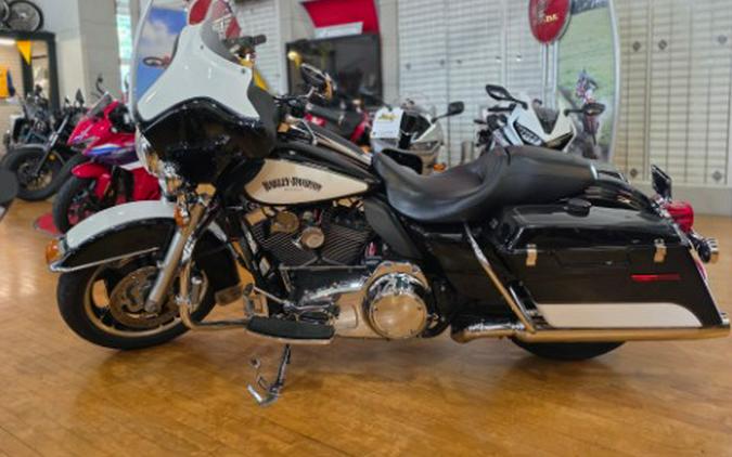 2011 Harley-Davidson Police Electra Glide®