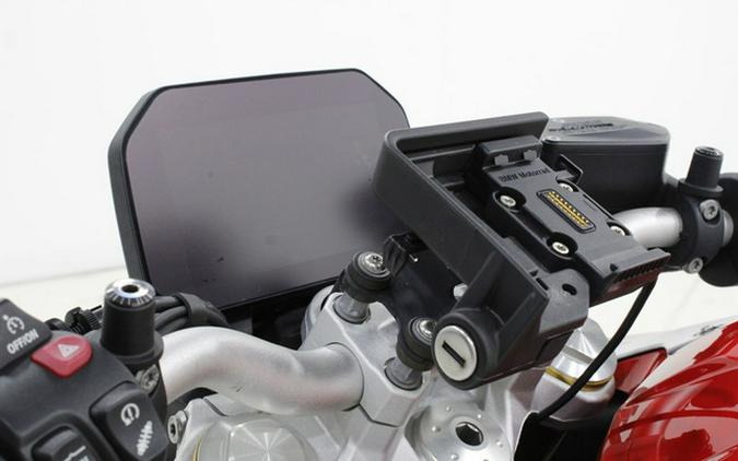 2021 BMW F 900 R Hockenheim Silver Met. / Racing Red Low Susp.