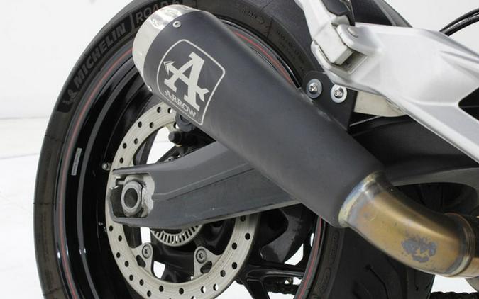 2021 BMW F 900 R Hockenheim Silver Met. / Racing Red Low Susp.