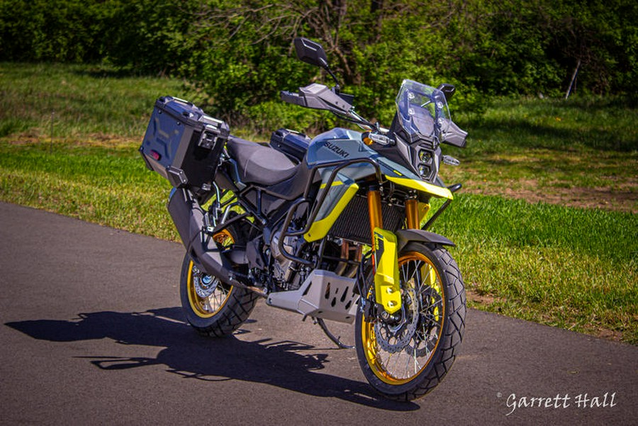 2024 Suzuki V-Strom 800DE Adventure