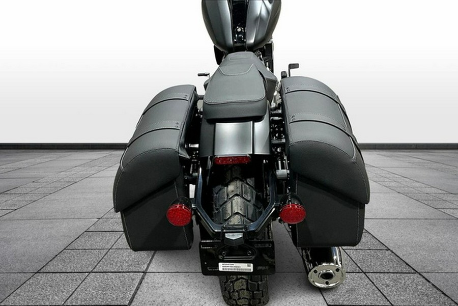 2025 Indian Super Scout Black Smoke With Graphics